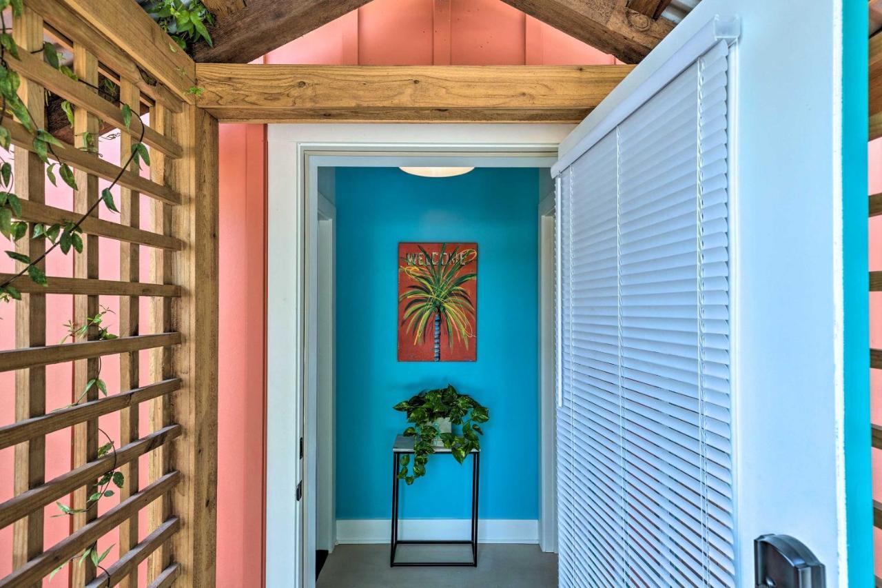 Old Town Getaway, Walk To Shopping, Dining, And Bay! Apartment Bay St. Louis Exterior photo